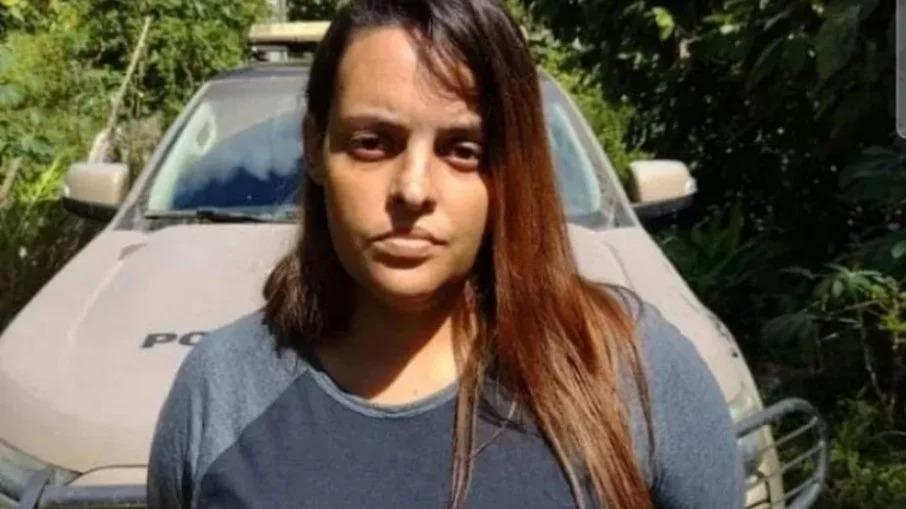 Mulher é presa após matar marido e dois filhos envenenados