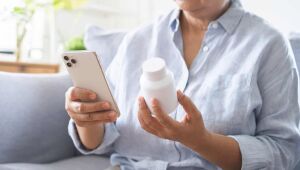 Anvisa libera receitas controladas digitais e cria novo padrão nacional de segurança