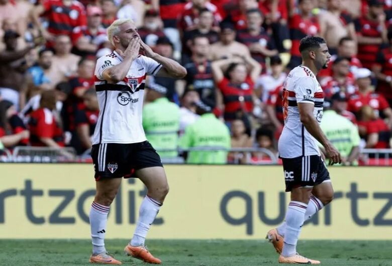 Ferrão vence o Maracanã no jogo de ida das quartas de final