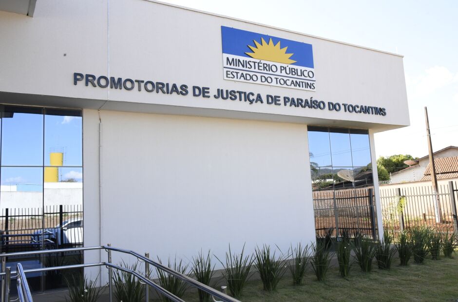 Júri condena réu por tentativa de homicídio e feminicídio