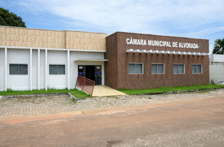 C&acirc;mara n&atilde;o realiza concurso h&aacute; 27 anos e tem apenas 1 servidor efetivo