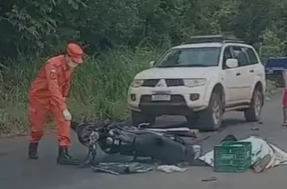 Grave acidente mata duas pessoas em rodovia que d&aacute; acesso a Taquaru&ccedil;u 