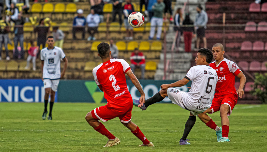 Sheik Tocantinense Equipe tocantinense vê sonho de avançar na Copa São Paulo mais distante