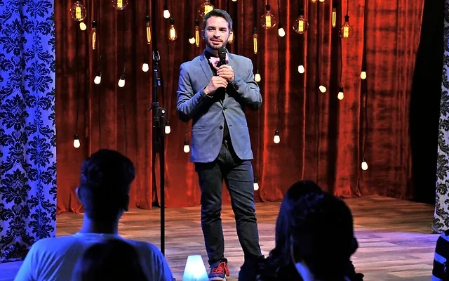 Noite da Comédia apresenta Mágica, improviso e stand up comedy em ...